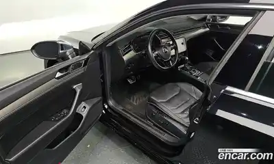 Volkswagen Arteon 2018 2.0 гидро в Москве № 472290, миниатюра 11