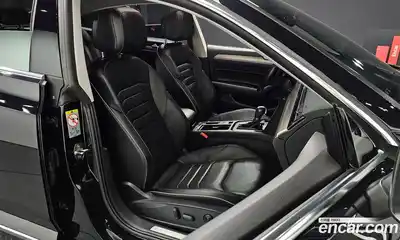 Volkswagen Arteon 2018 2.0 гидро в Москве № 472290, миниатюра 10