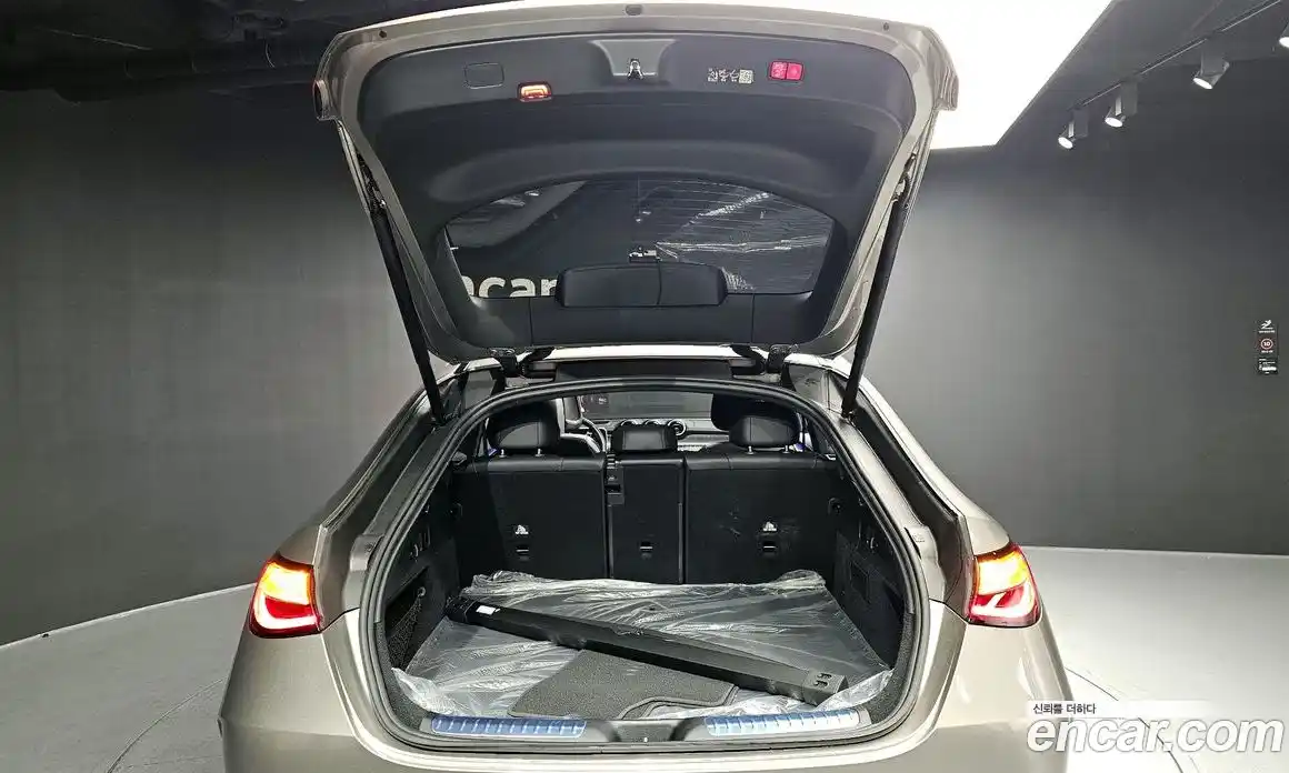Mercedes-Benz GLC-Class 2023 2.0 гидро в Москве № 494293, фото 20