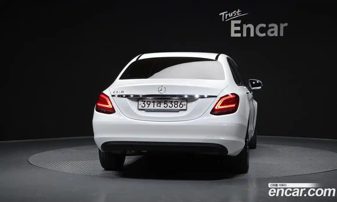 Mercedes-Benz C-Class 2020 2.0 гидро в Москве № 495657, фото 4