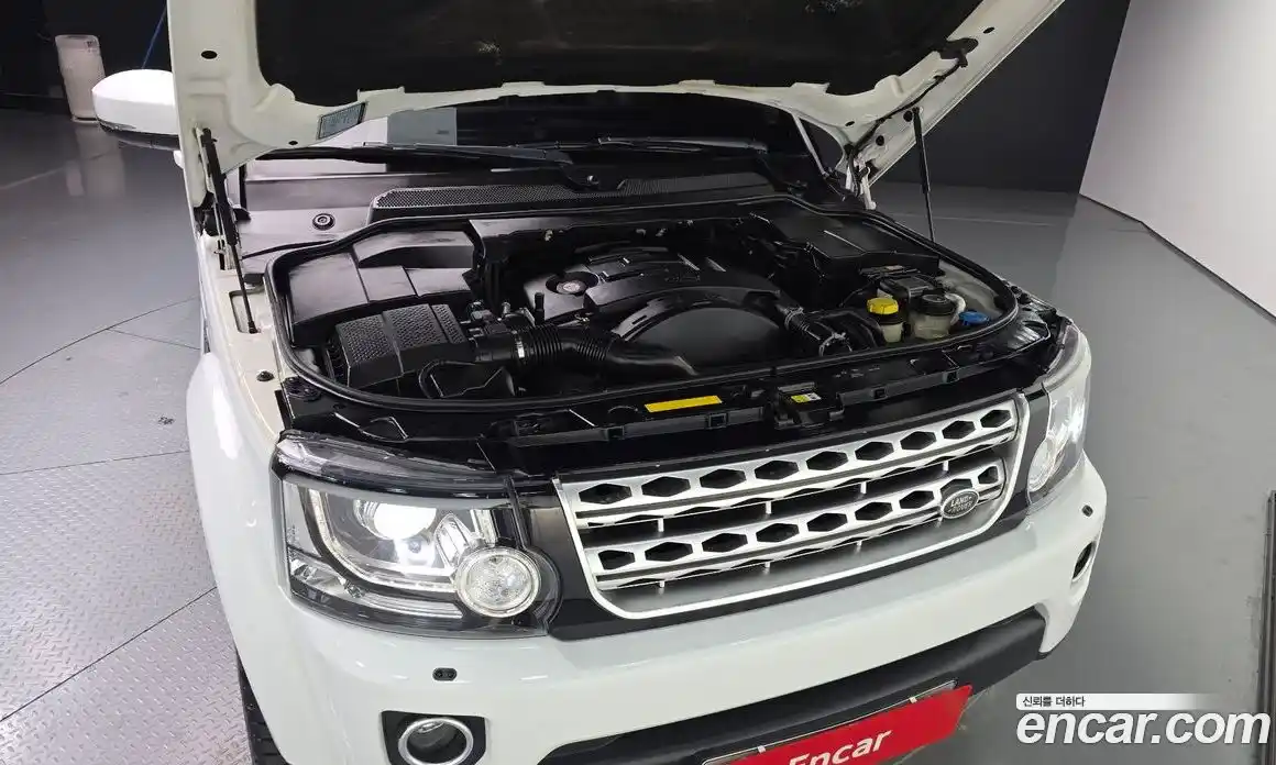 Land Rover Discovery 2016 3.0 гидро в Москве № 498943, фото 6