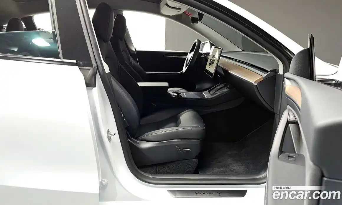 Tesla Model Y 2023 0.2 гидро в Москве № 499527, фото 11