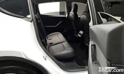 Tesla Model Y 2023 0.2 гидро в Москве № 499527, миниатюра 12