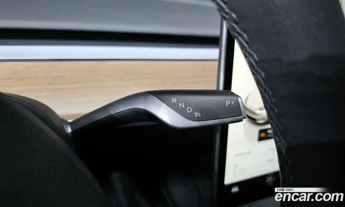 Tesla Model Y 2023 0.2 гидро в Москве № 499527, фото 9