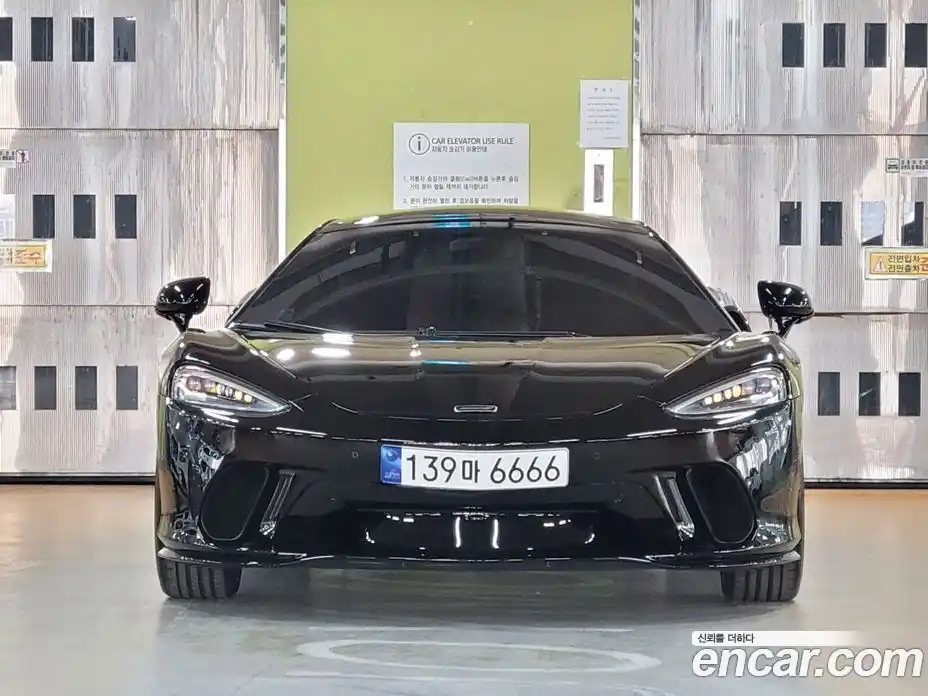 McLaren GT 2022 4.0 гидро в Москве № 501004, фото 3