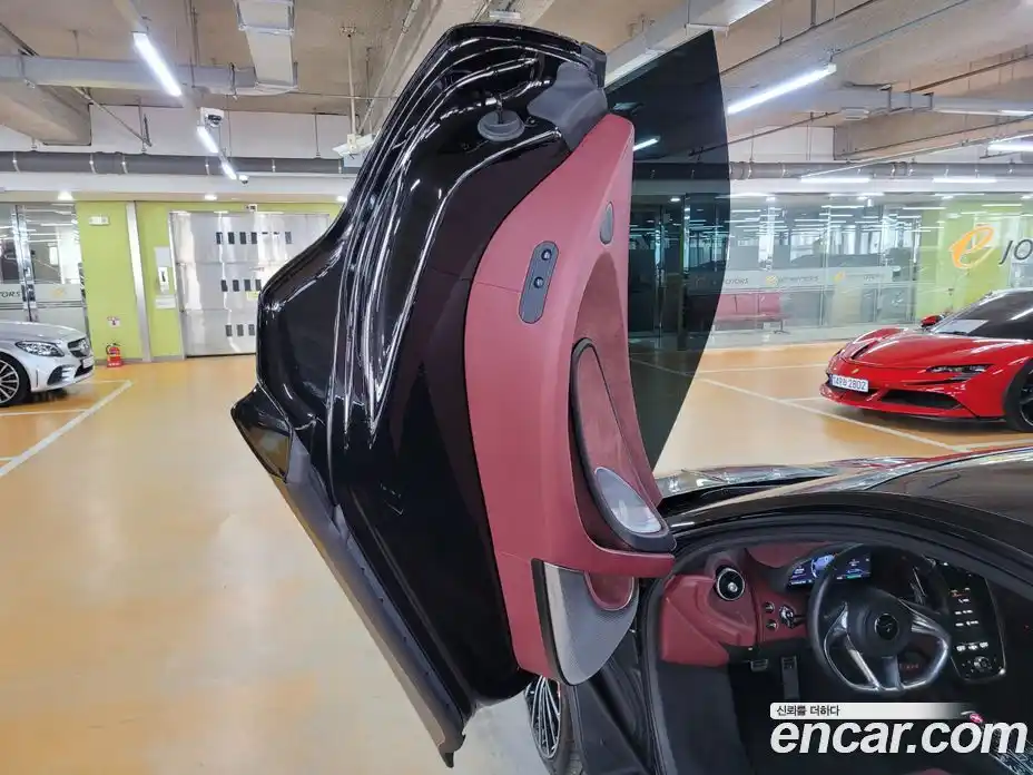 McLaren GT 2022 4.0 гидро в Москве № 501004, фото 9