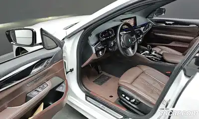 BMW 6-Series 2023 3.0 гидро в Москве № 526517, миниатюра 12