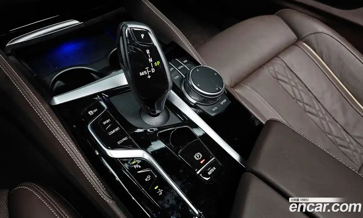 BMW 6-Series 2023 3.0 гидро в Москве № 526517, фото 9