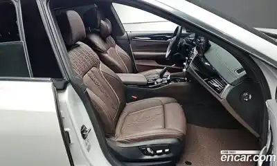BMW 6-Series 2023 3.0 гидро в Москве № 526517, миниатюра 10