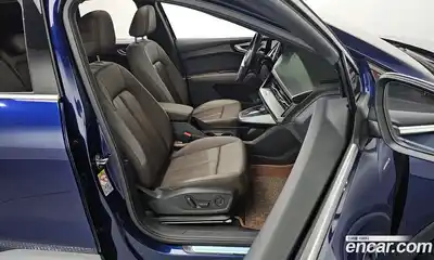 Audi Q4 e-tron 2022 0.2 гидро в Москве № 544200, миниатюра 12