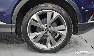 Audi Q4 e-tron 2022 0.2 гидро в Москве № 544200, миниатюра 5
