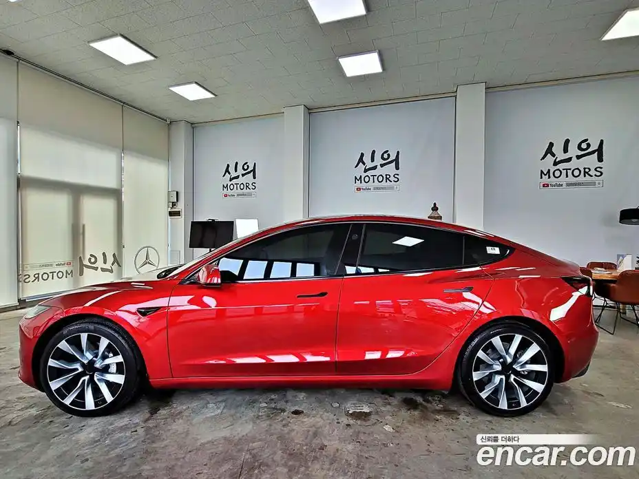 Tesla Model 3 2024 гидро в Москве № 546749, фото 3