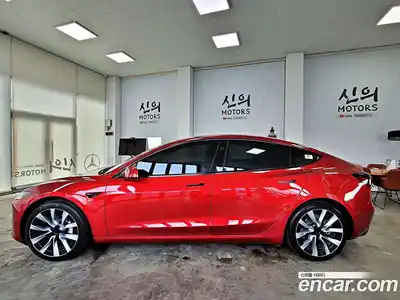Tesla Model 3 2024 гидро в Москве № 546749, миниатюра 3