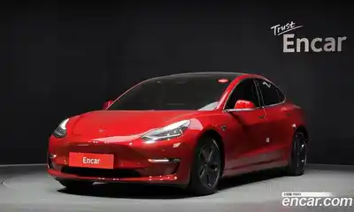Tesla Model 3, 2020