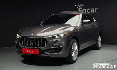 Maserati Levante, 2022