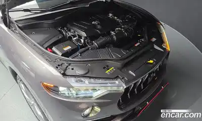 Maserati Levante 2022 2.0 гидро в Москве № 547615, миниатюра 6