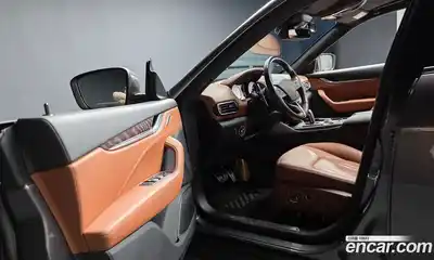 Maserati Levante 2022 2.0 гидро в Москве № 547615, миниатюра 10