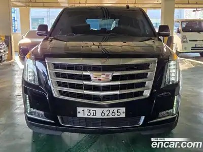 Cadillac Escalade 2017 6.2 гидро в Москве № 585744, миниатюра 2
