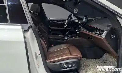 BMW 6-Series 2022 3.0 гидро в Москве № 591407, миниатюра 11