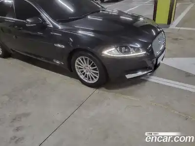 Jaguar XF 2015 2.2 гидро в Москве № 610853, миниатюра 2