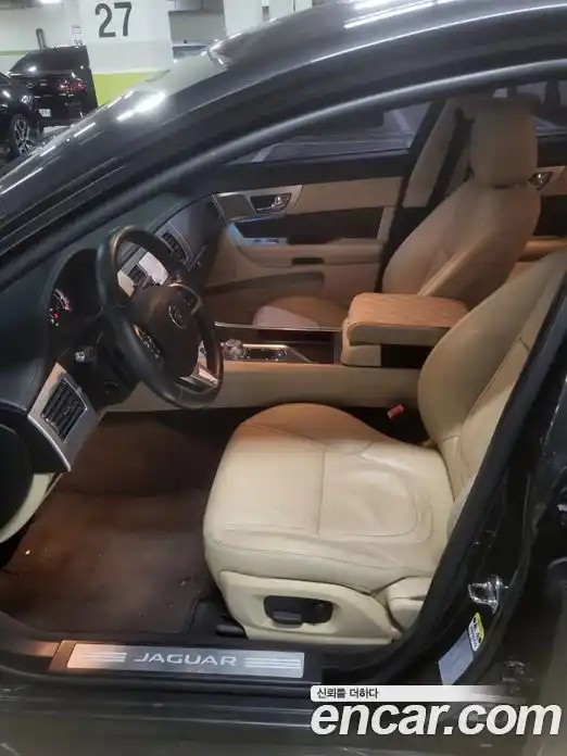 Jaguar XF 2015 2.2 гидро в Москве № 610853, фото 7