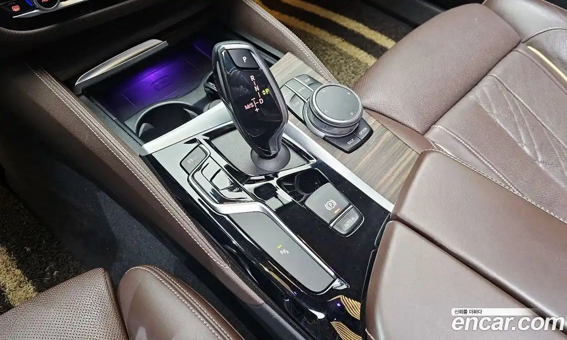 BMW 5-Series 2019 2.0 гидро в Москве, фото 9