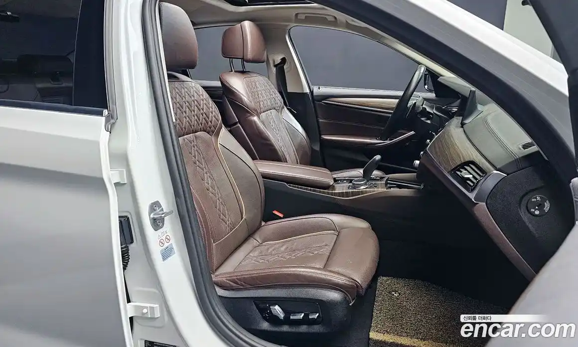 BMW 5-Series 2019 2.0 гидро в Москве, фото 10