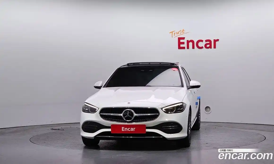 Mercedes-Benz C-Class 2025 2.0 гидро в Москве № 622632, фото 3