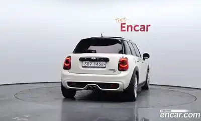 Mini Cooper 2016 2.0 гидро в Москве № 628096, миниатюра 4