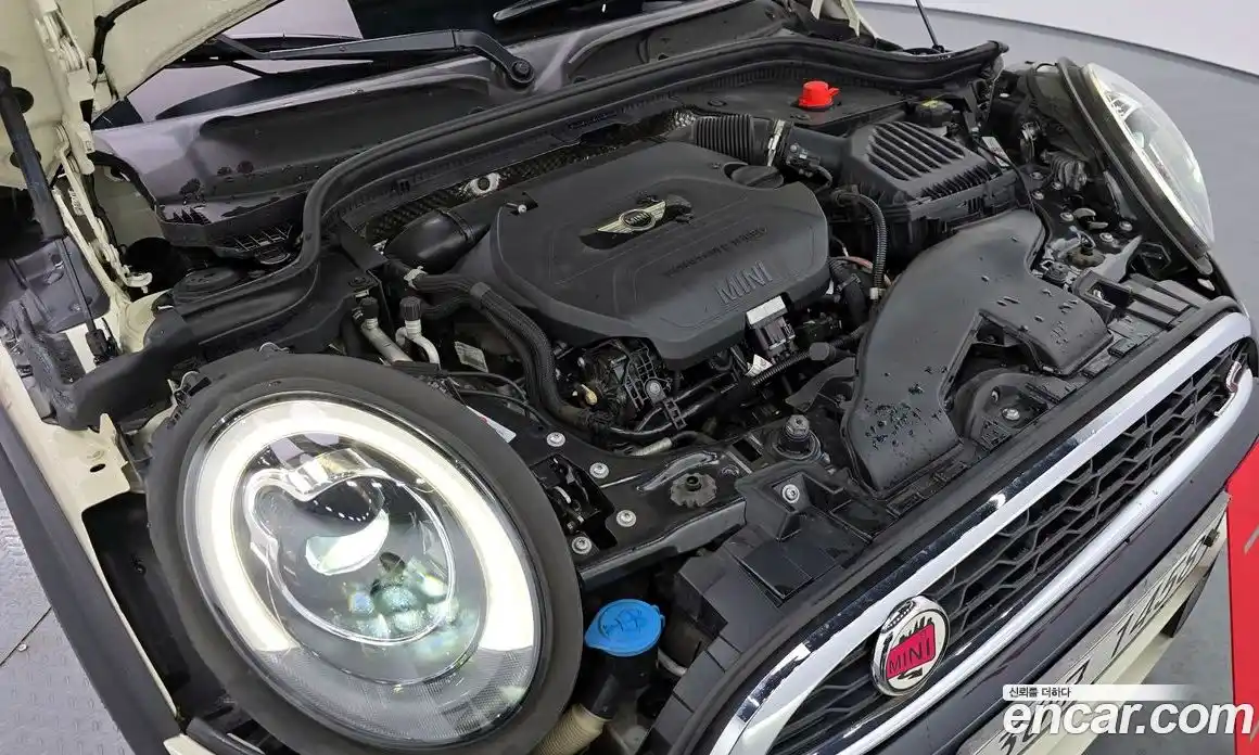 Mini Cooper 2016 2.0 гидро в Москве № 628096, фото 6