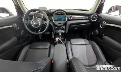 Mini Cooper 2016 2.0 гидро в Москве № 628096, миниатюра 7