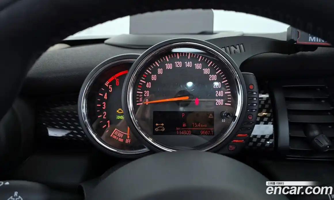 Mini Cooper 2016 2.0 гидро в Москве № 628096, фото 8