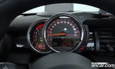 Mini Cooper 2016 2.0 гидро в Москве № 628096, миниатюра 8