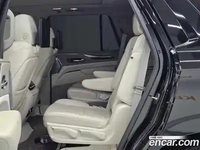 Cadillac Escalade 2023 6.2 гидро в Москве № 653127, миниатюра 7