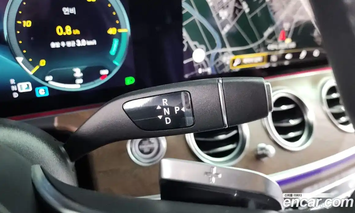 Mercedes-Benz E-Class 2021 2.0 гидро в Москве, фото 9