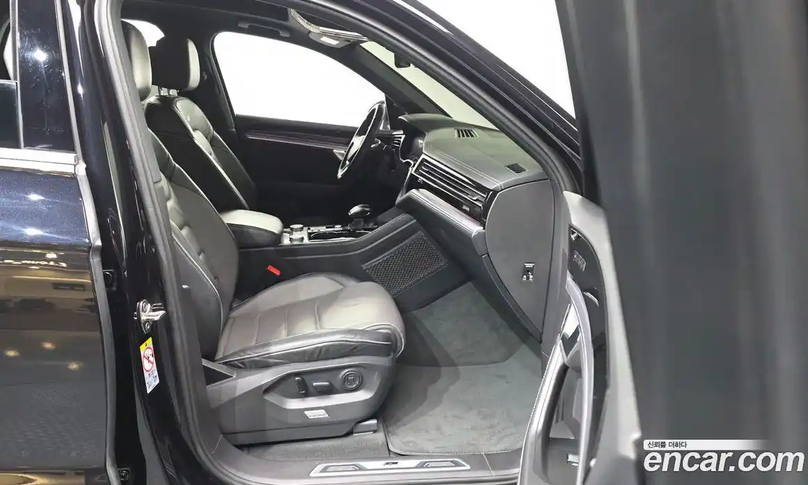 Volkswagen Touareg 2020 3.0 гидро в Москве № 750139, фото 11