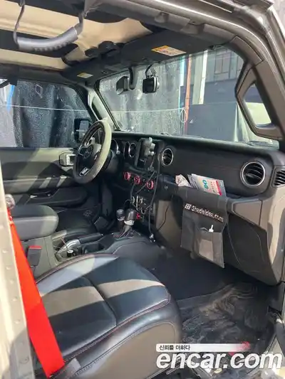 Jeep Wrangler 2020 2.0 гидро в Москве № 750182, миниатюра 9