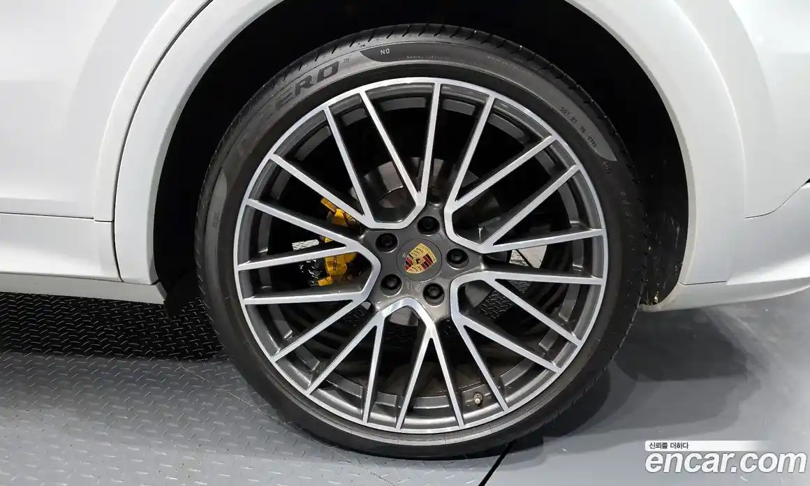 Porsche Cayenne 2021 3.0 гидро в Москве № 765584, фото 5