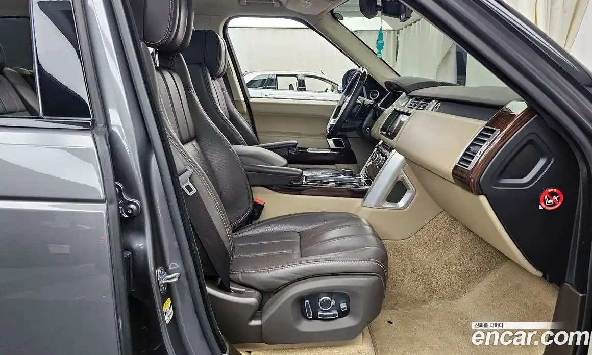 Land Rover Range-Rover 2017 5.0 гидро в Москве, фото 11