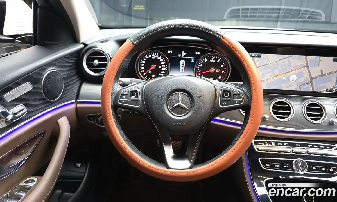 Mercedes-Benz E-Class 2017 2.0 гидро в Москве № 801190, фото 13