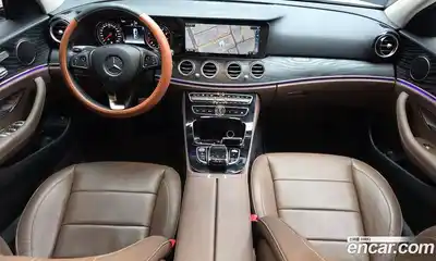 Mercedes-Benz E-Class 2017 2.0 гидро в Москве № 801190, миниатюра 7
