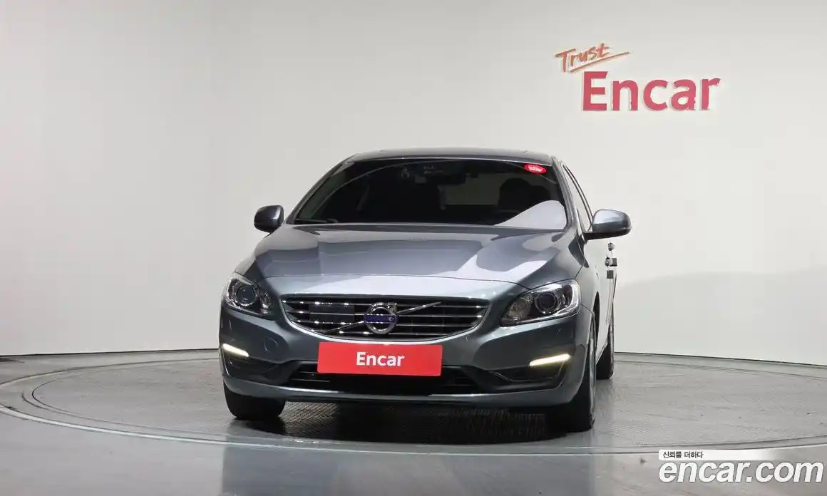 Volvo S60 2017 2.0 гидро в Москве № 801920, фото 3