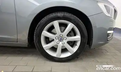 Volvo S60 2017 2.0 гидро в Москве № 801920, миниатюра 5