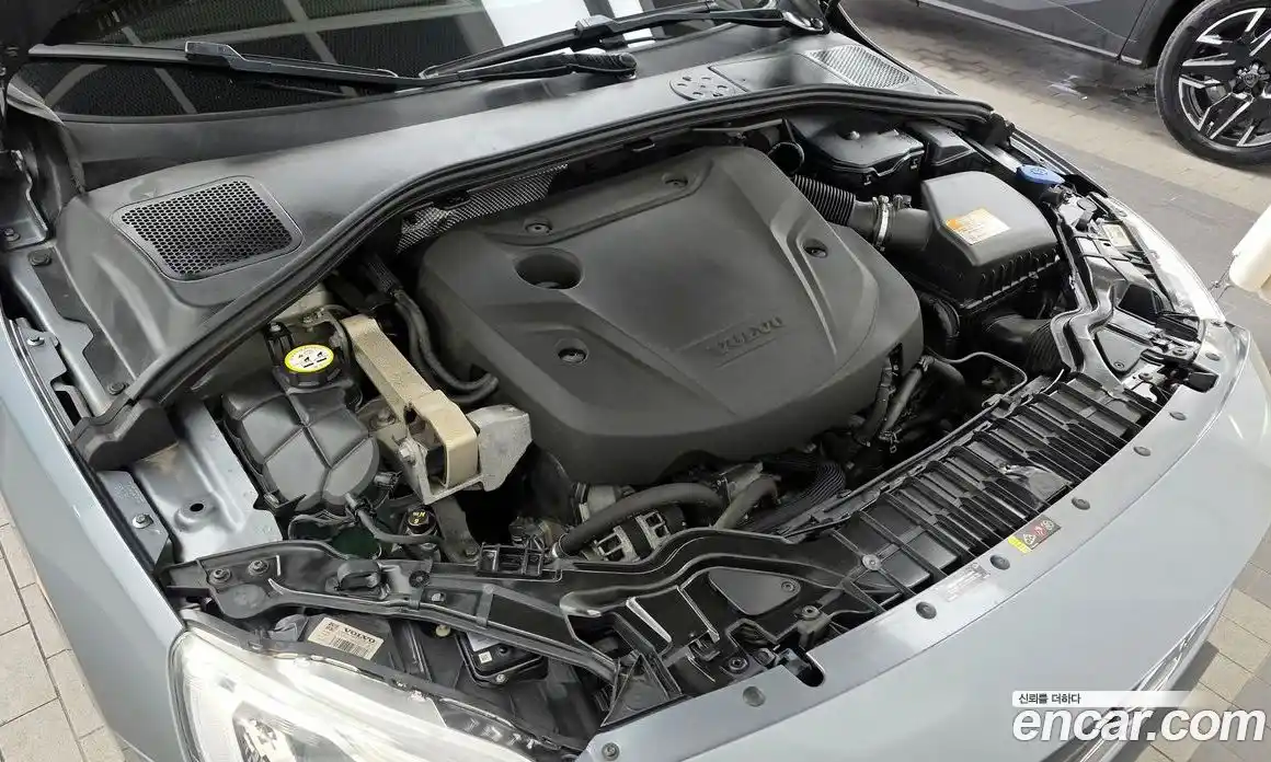 Volvo S60 2017 2.0 гидро в Москве № 801920, фото 6
