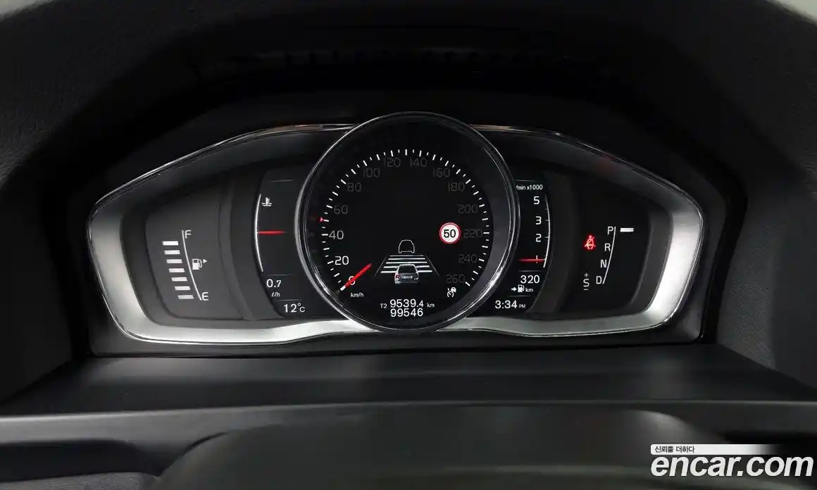 Volvo S60 2017 2.0 гидро в Москве № 801920, фото 8