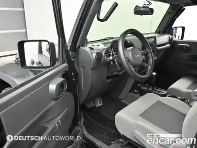 Jeep Wrangler 2010 2.8 гидро в Москве № 803098, миниатюра 11