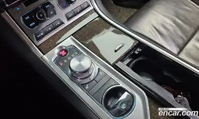 Jaguar XF 2015 2.2 гидро в Москве № 803401, миниатюра 9