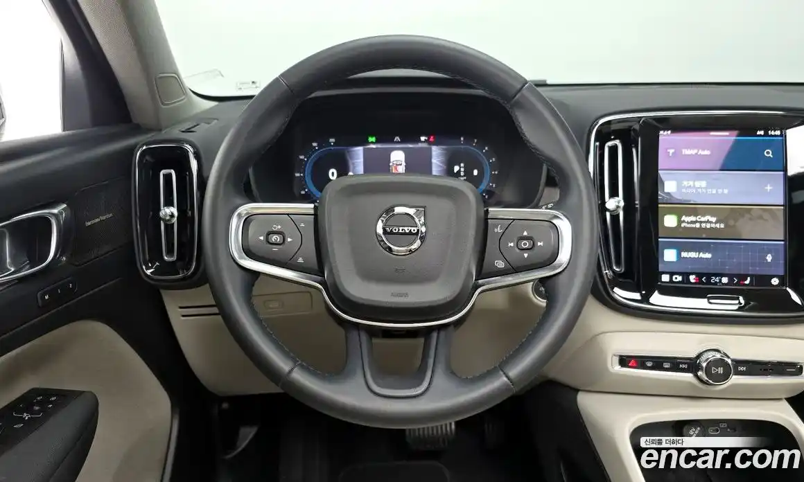 Volvo XC40 2023 2.0 гидро в Москве № 823996, фото 13
