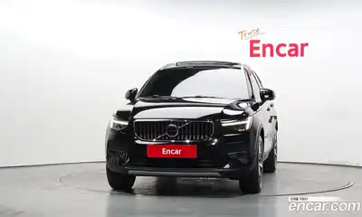 Volvo XC40 2023 2.0 гидро в Москве № 823996, миниатюра 3