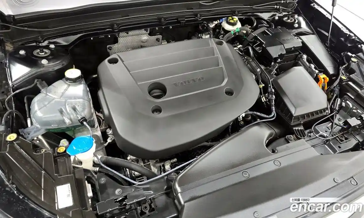 Volvo XC40 2023 2.0 гидро в Москве № 823996, фото 6